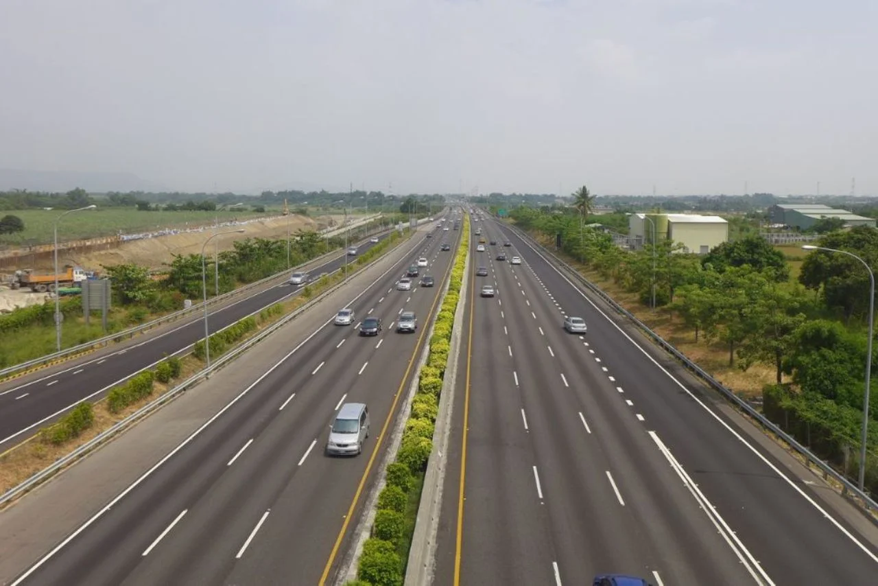 First Phase of Bengaluru Business Corridor to Be Completed in 18 Months, Says DCM