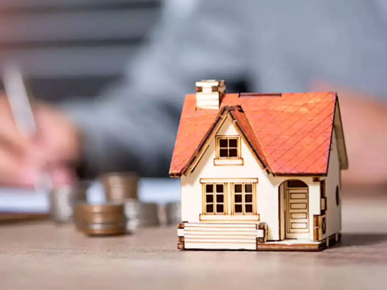 Oberoi Realty Q2 Sales Bookings Fall 10% to ₹1,299 Crore