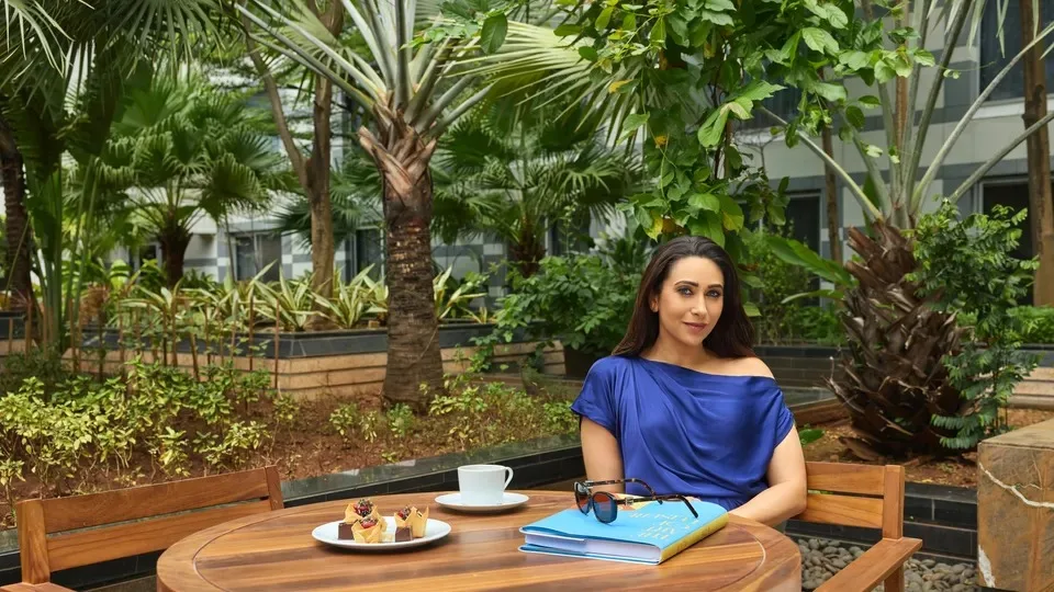 Karisma Kapoor Renews Lease on Bandra Apartment for ₹ 66.12 Lakh