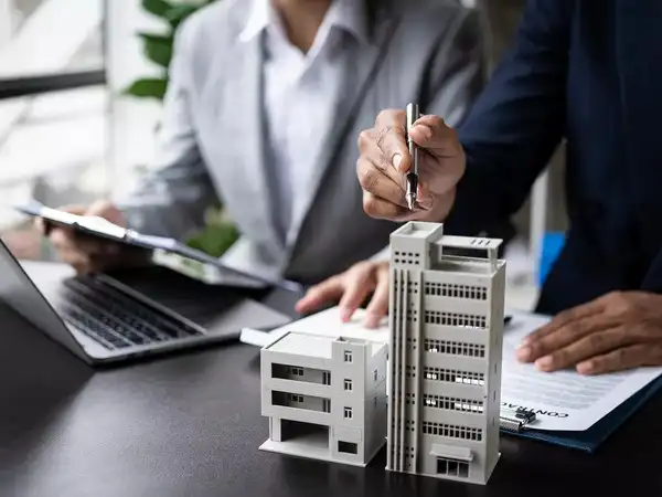 Indian Real Estate Seen as Stable, Yield-Oriented Asset for 2026: Knight Frank Expert