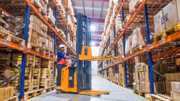 Delhi NCR, Chennai Lead India’s Industrial Leasing Record in 2025 | Colliers India Report