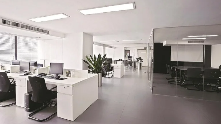 Office Leasing, Liquidity Support Real Estate Sentiment in Q4 2025