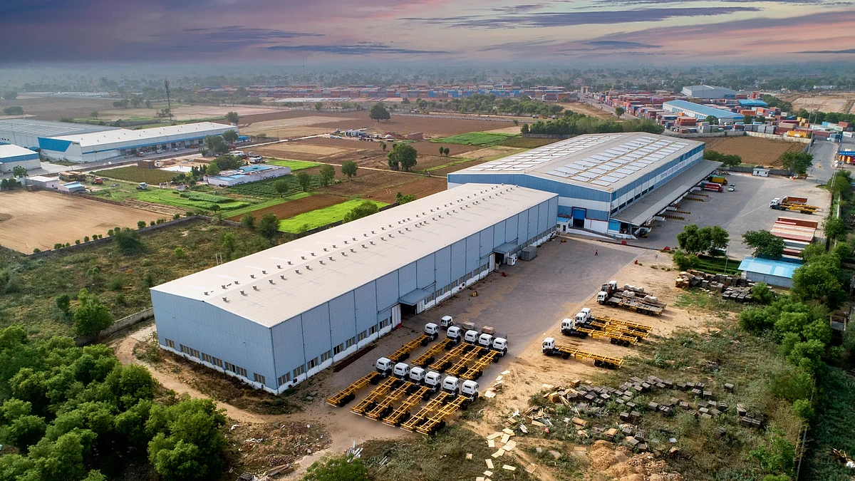 India’s Industrial and Warehousing Market Grows 29% YoY in 2025: Knight Frank Report